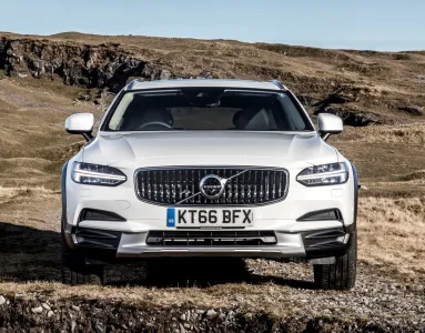 V90 Cross Country